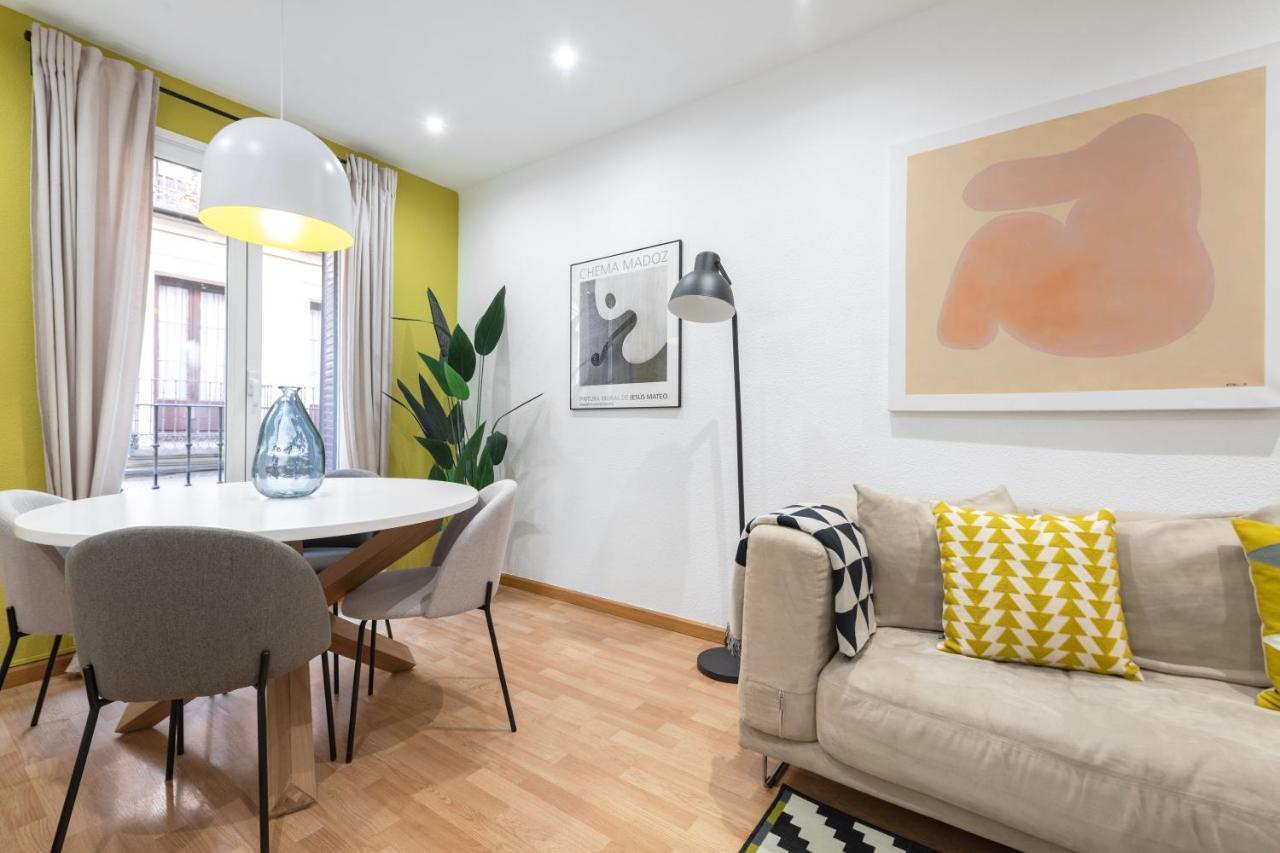 2 Bedrooms 2 Bathrooms Furnished - Malsana - With Pool - Mintystay Madrid Buitenkant foto