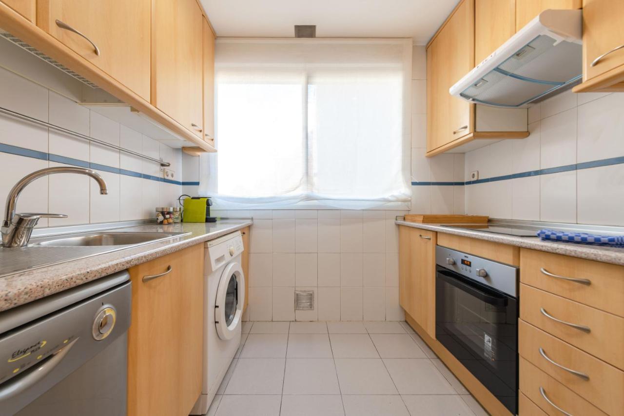 2 Bedrooms 2 Bathrooms Furnished - Malsana - With Pool - Mintystay Madrid Buitenkant foto