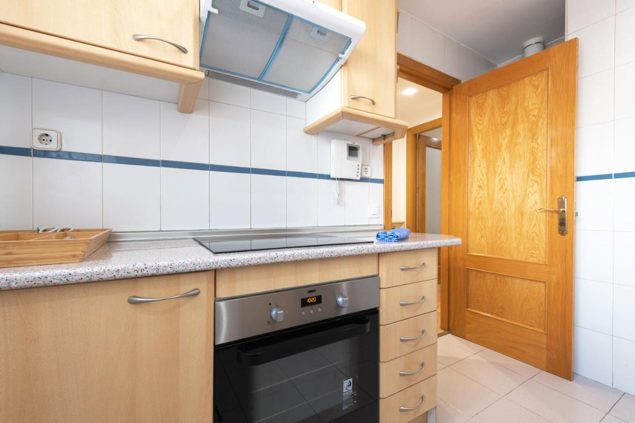 2 Bedrooms 2 Bathrooms Furnished - Malsana - With Pool - Mintystay Madrid Buitenkant foto